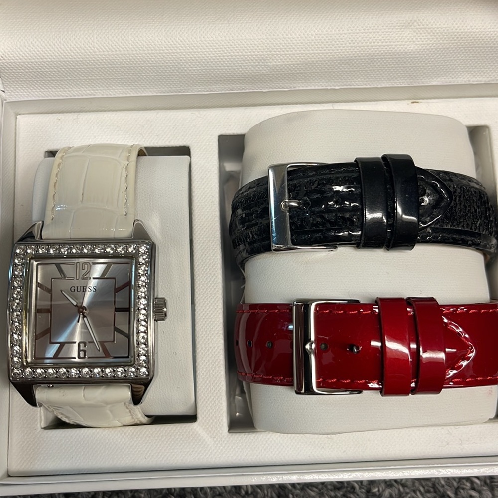 Guess women’s watch